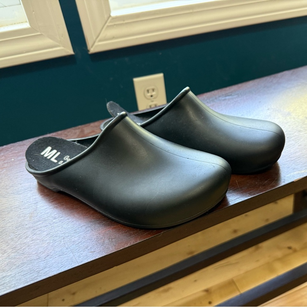 Arden B Black Slip-On Shoes